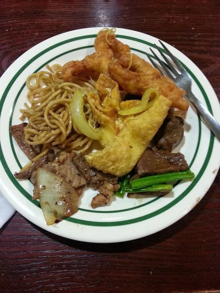 Lo Mein Crab Rangoon Pepper Steak
